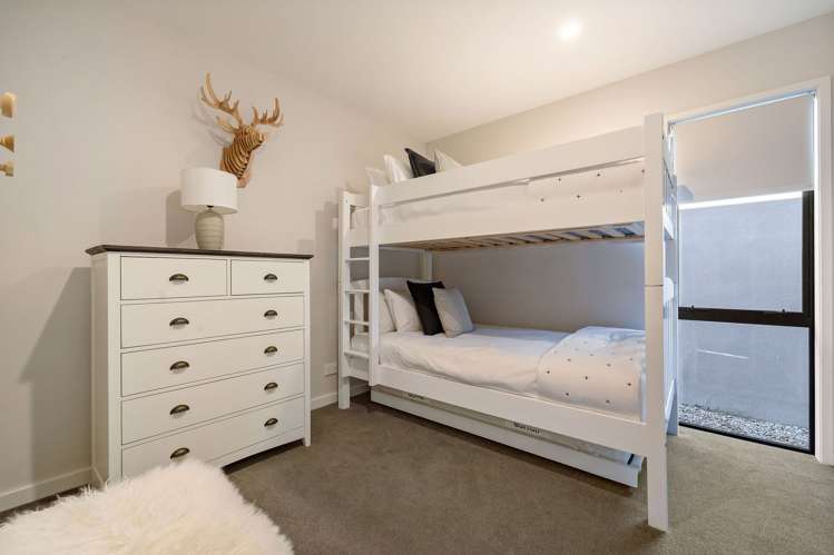 6 Fife Court Jacks Point_16