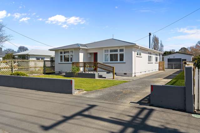 11 Armstrong Avenue Carterton_2