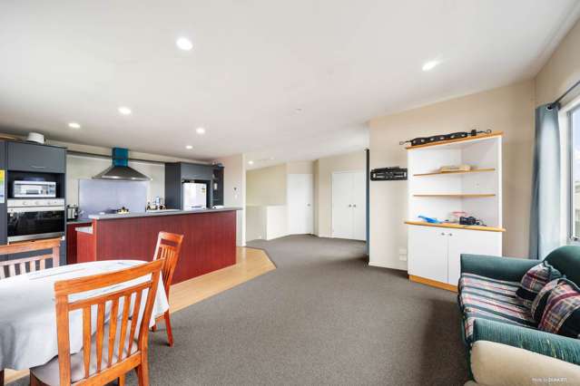 302A Upper Queen Street Pukekohe_1