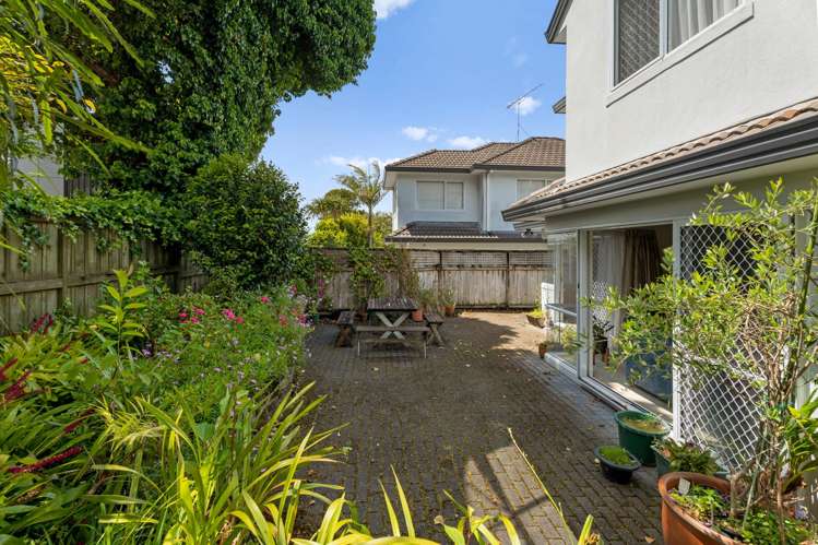 27 Domett Avenue Epsom_12