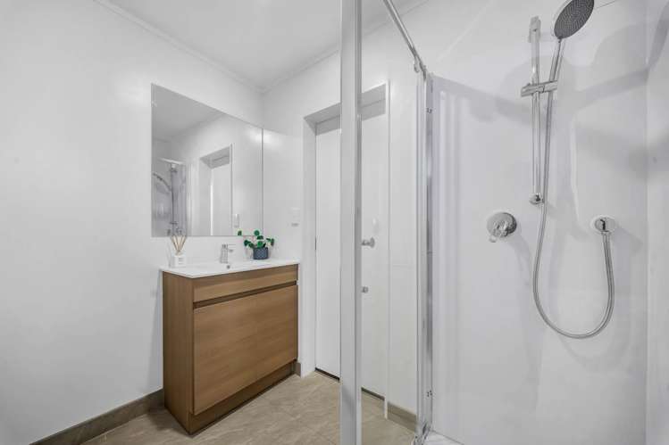 10 Marco Place Highland Park_16