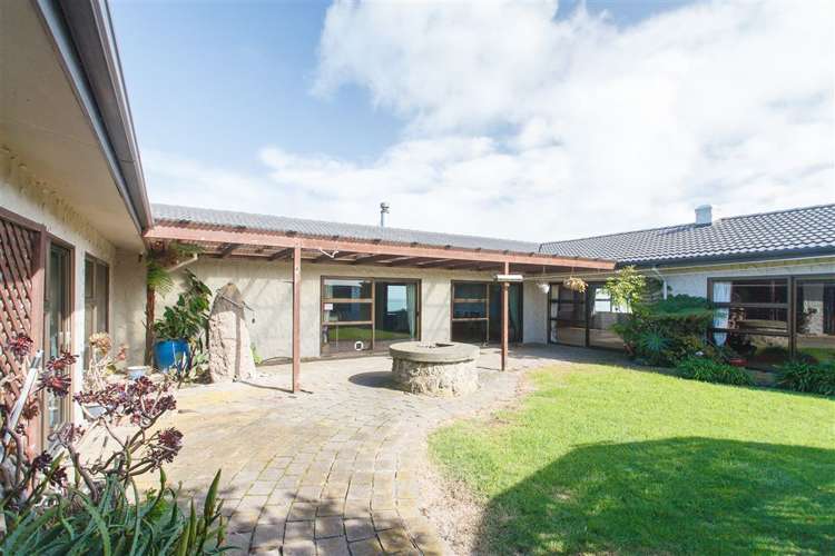 41 Longbeach Drive Castlecliff_11