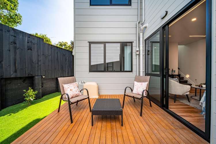 21E Smythe Road Henderson_15