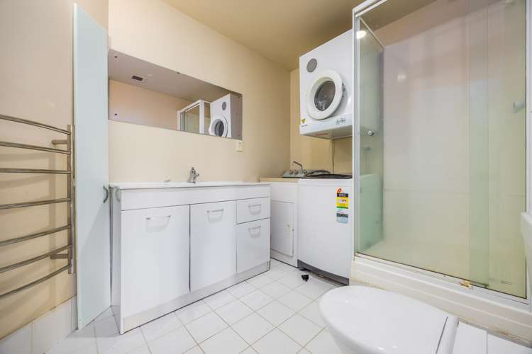 2D/15 Auburn Street Takapuna_7