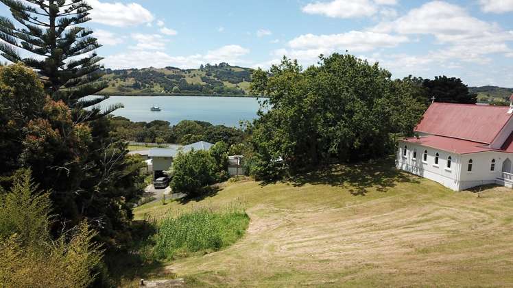 46 Yarborough Street Kohukohu Rd1_6