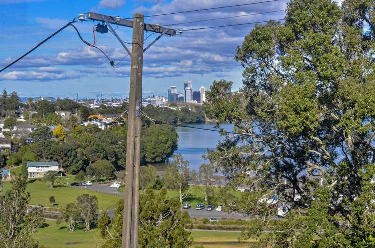 44 Seaview Avenue Northcote_19