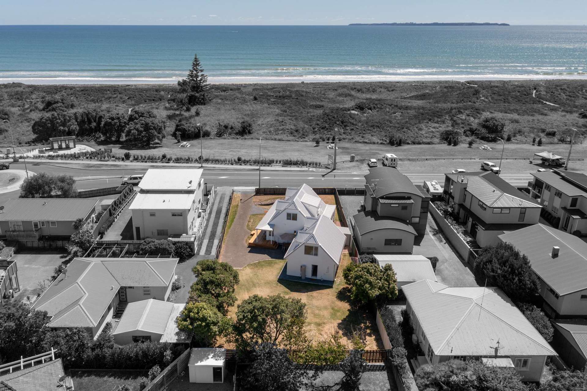 906 Papamoa Beach Road Papamoa_0