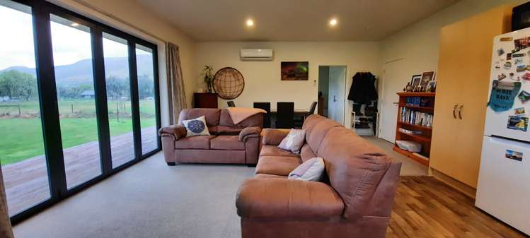 11 Pigeon Place Glenorchy_5