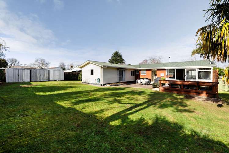 67 Campbell Street Leamington_20