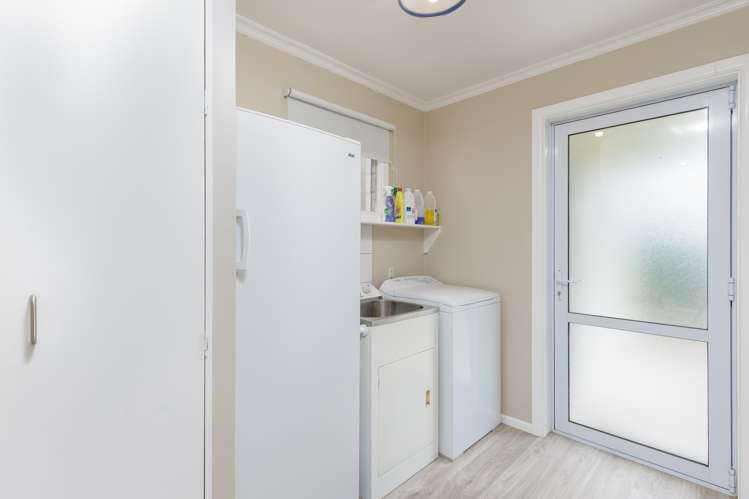 632 Lower Hook Road Makikihi_15