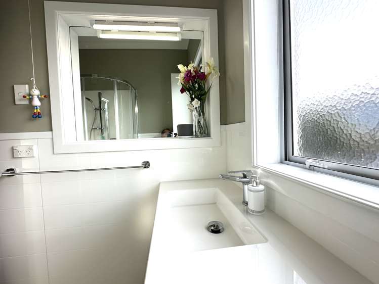 32 Charlotte Street Glengarry_24