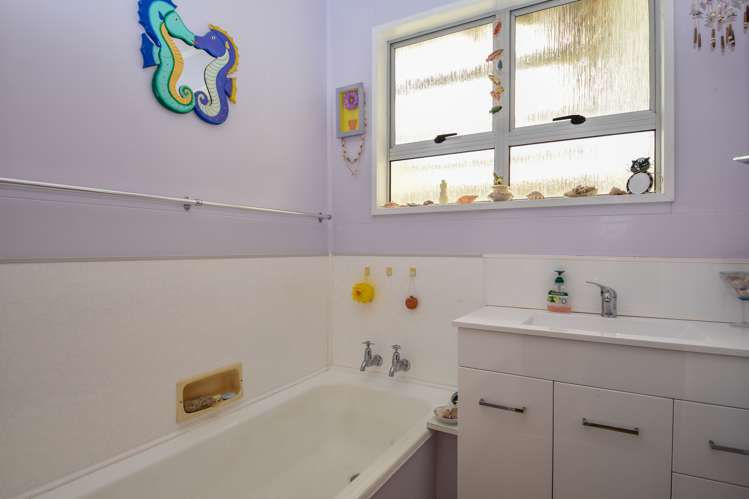 1 Hornsby Street Carterton_14