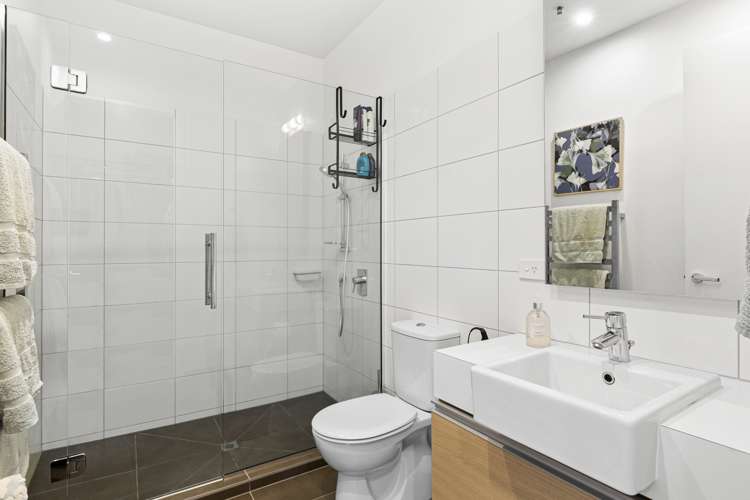 304/22 Liardet Street New Plymouth Central_11