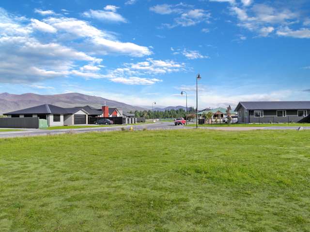 18 Lakeland Avenue Twizel_1