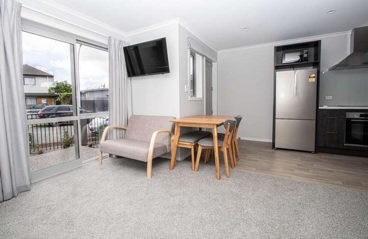 C/1/20 Jones Crescent 1107_3