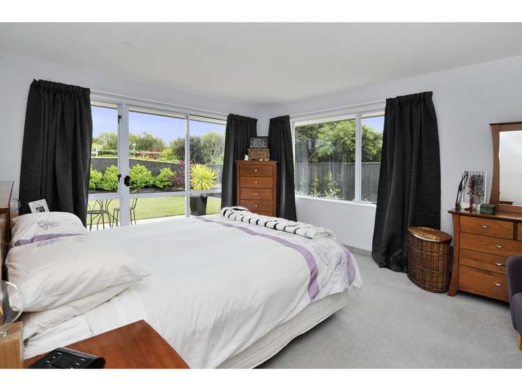 16 Ashbury Street Stoke_12