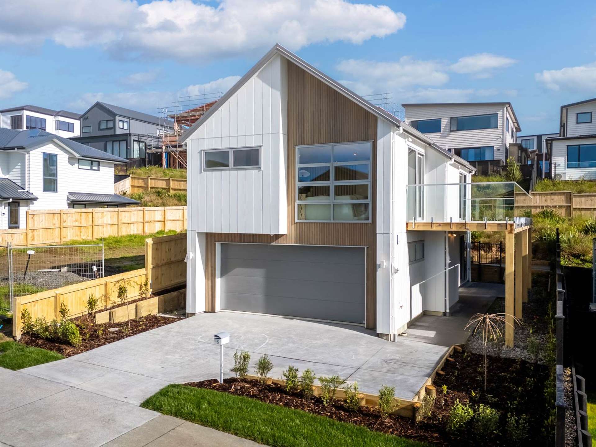 6 Pakirikiri Street Long Bay_0