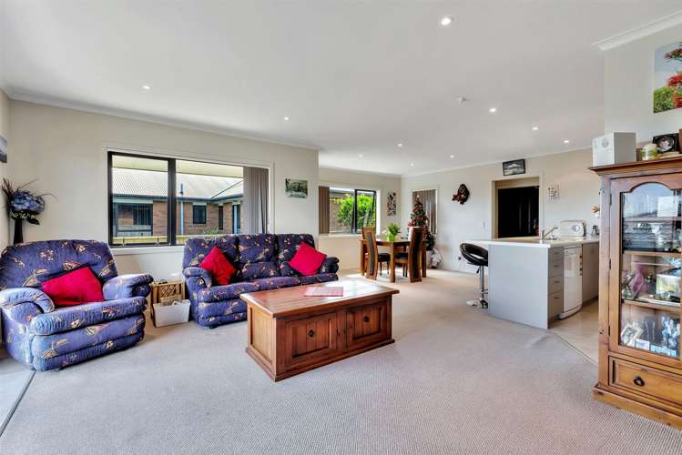 7d Corokia Street Bell Block_6