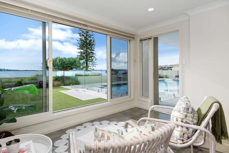 70 Bramley Drive Farm Cove_25