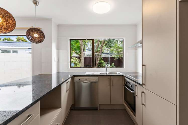 2/410 Ellerslie-Panmure Highway Mount Wellington_6