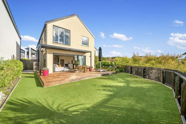 Jalcon Gem & Ocean Views