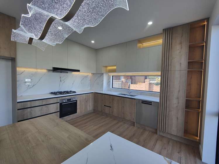 8B Crescent Hill 10690_3