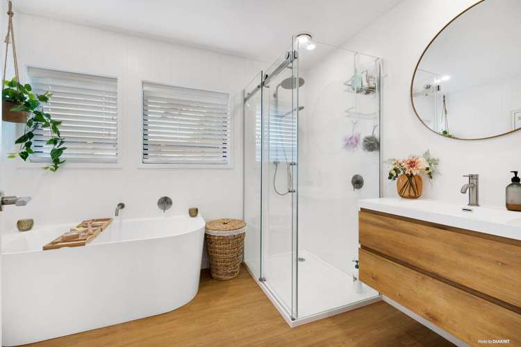 131 Torkar Road Clarks Beach_15