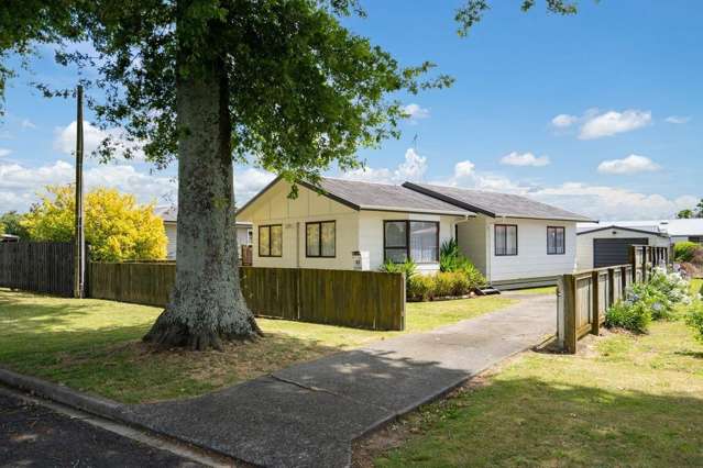 TIDY THREE BEDROOM