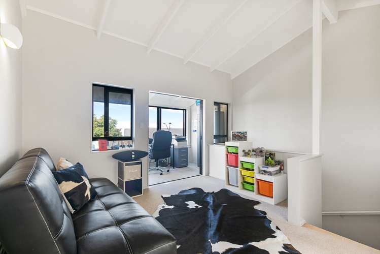2/4 City View Terrace Birkenhead_9