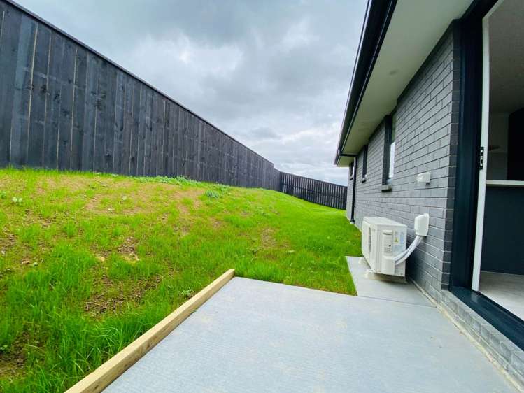 9 Karaipiture Road Karaka_11