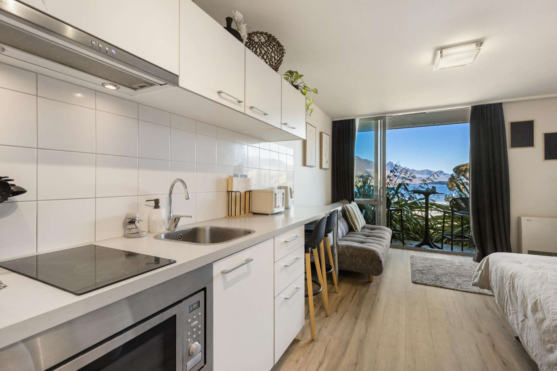102/4 Lake Avenue Frankton_0