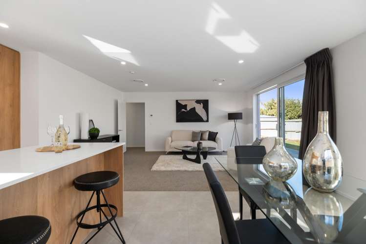 2 & 4B Sudbury Street_5