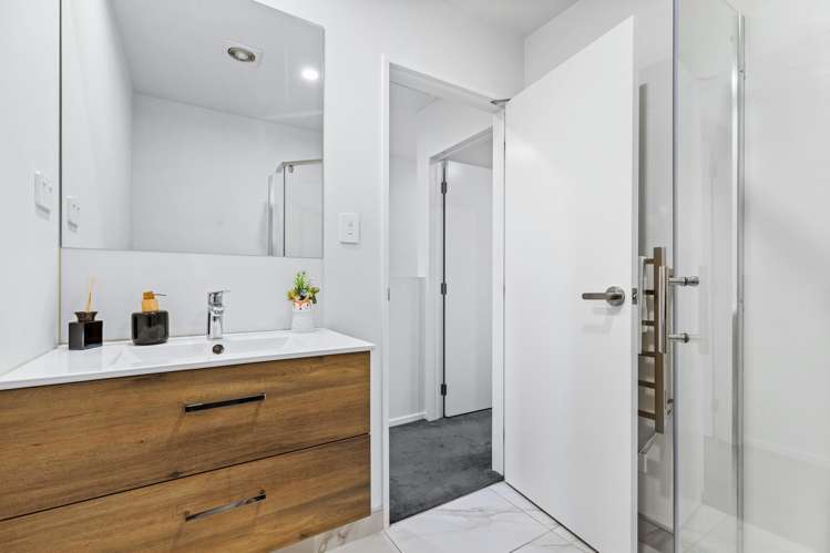12b Woodhouse Place West Harbour_20