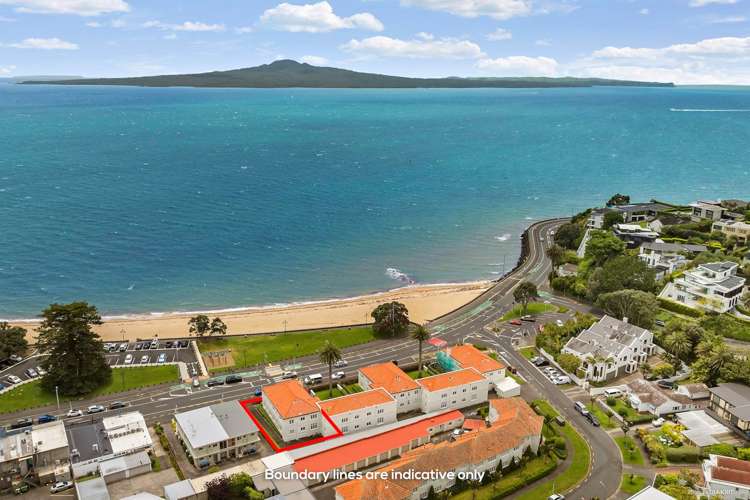 4/105 Tamaki Drive_1