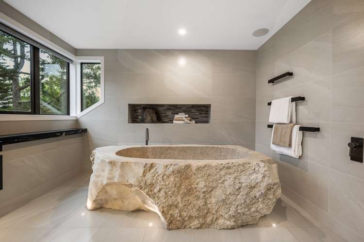 19 Kingfisher Grove Greenhithe_22