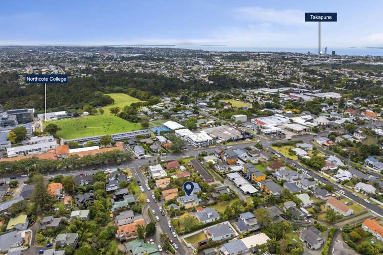 6 Valley Road Northcote_22