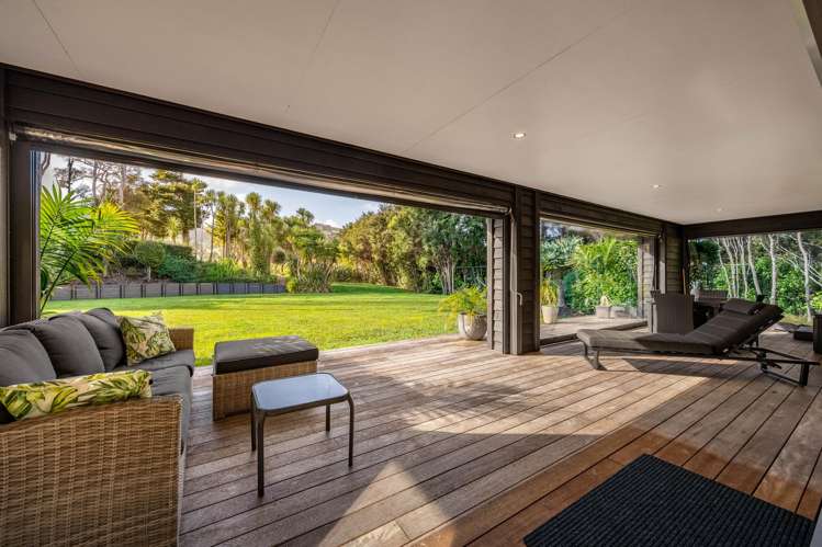 875 Hibiscus Coast Highway Hatfields Beach_6