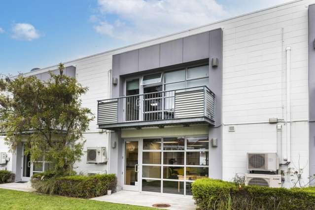 7/41 Sir William Pickering Drive Burnside_1