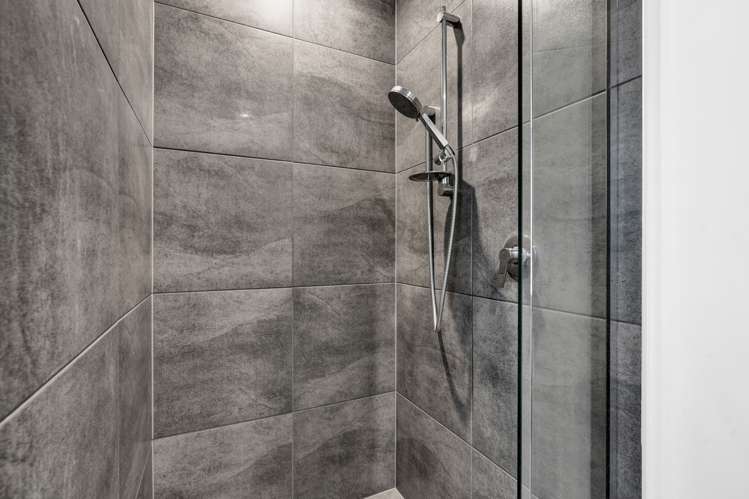 17 Atutahi Street Hurdon_26