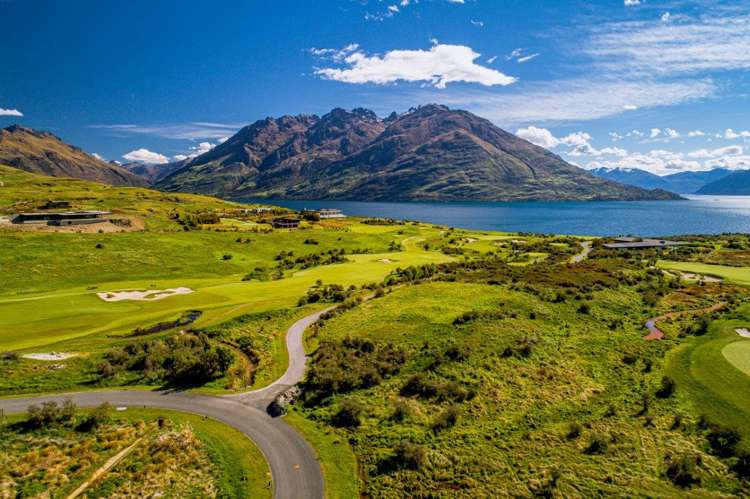 2 Matagouri Drive Jacks Point_2