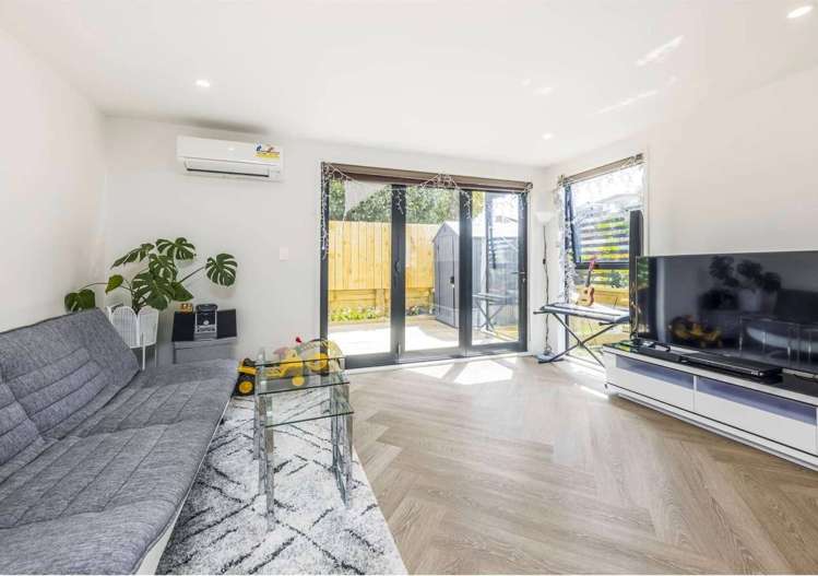  1/11 Lewis Road Pakuranga_2