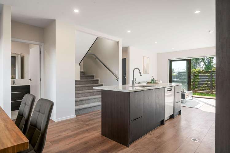 2/37 Casey Avenue Fairfield_9