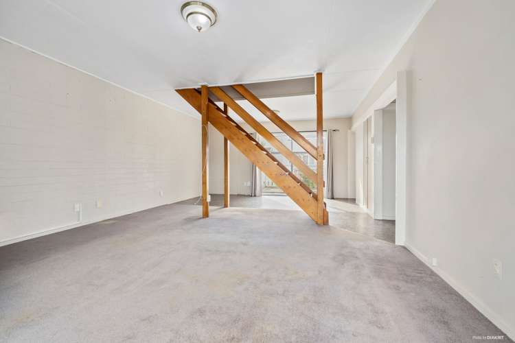 1 Elm Street Waiuku_9