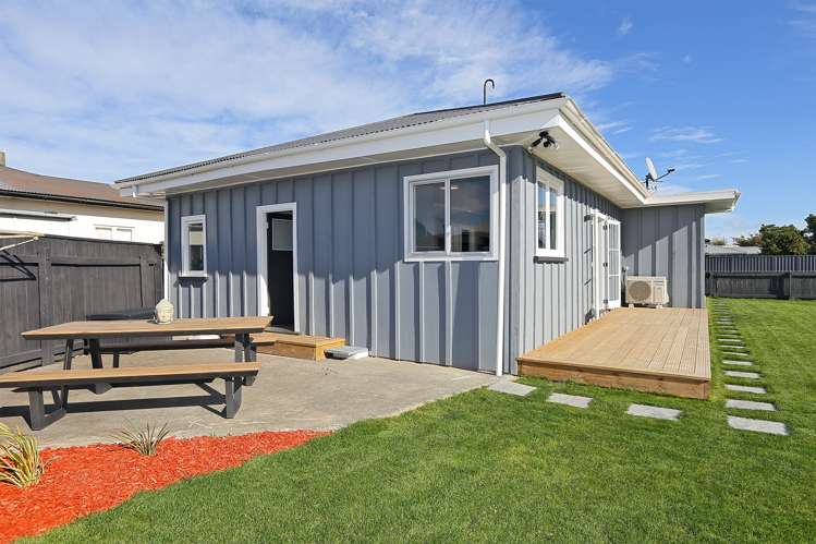 220 Warwick Road Mayfair_1