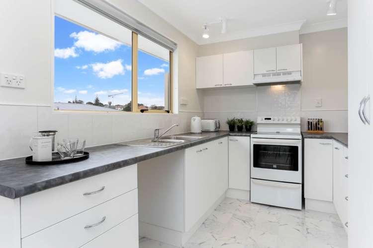 10a Whittle Place New Windsor_8