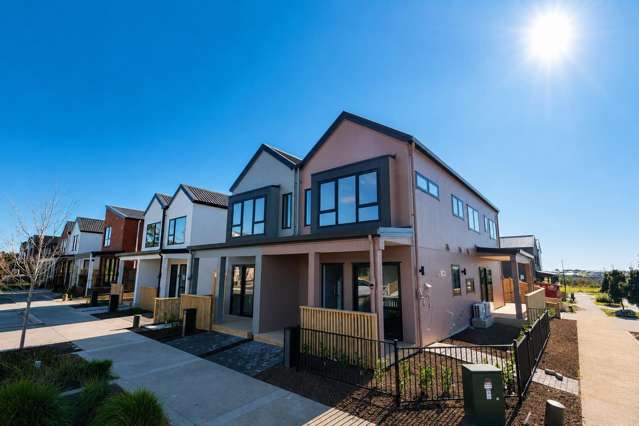 Brand new family home in Karaka