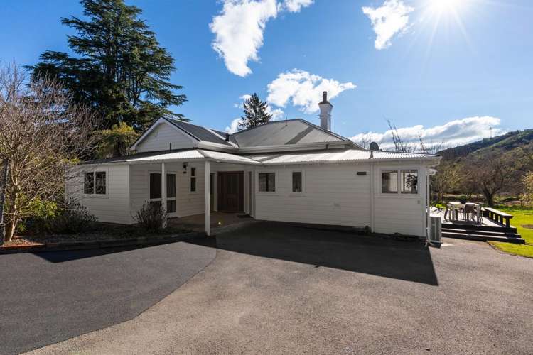 143 Marsden Valley Road Stoke_24