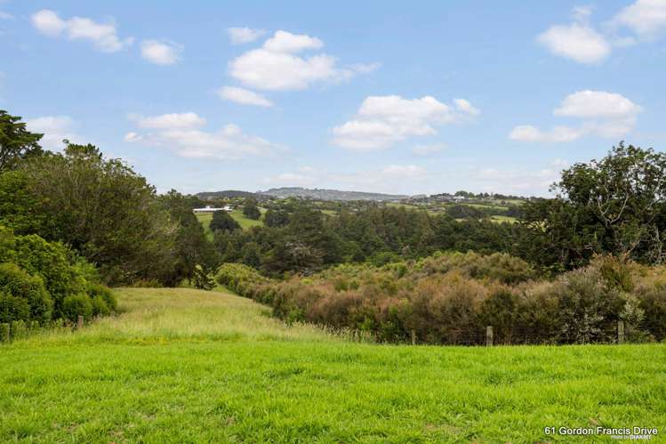 1 Donald Gavin Way, 52 & 61 Gordon Francis Drive Pukekohe East_26