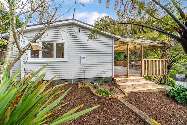 22 Miromiro Road Normandale_26