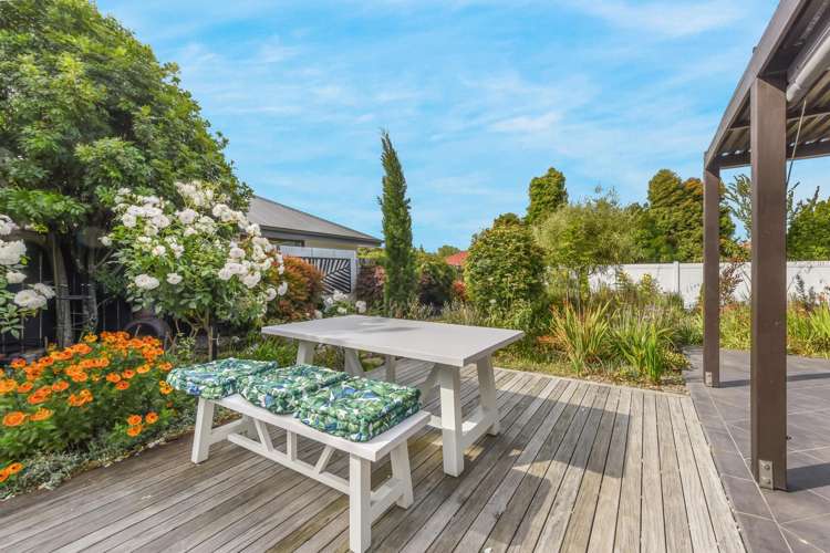 2 Heritage Crescent Richmond_4